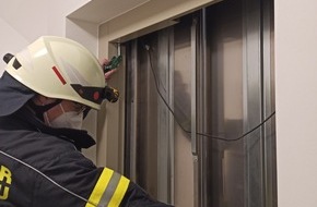 Freiwillige Feuerwehr Bedburg-Hau: FW-KLE: Feuerwehr befreit Pflegekraft und Bewohnerin aus Aufzug