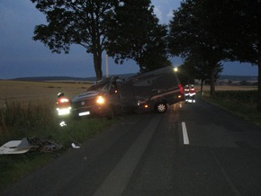 POL-HI: Spektakulärer Verkehrsunfall mit glimpflichen Ausgang