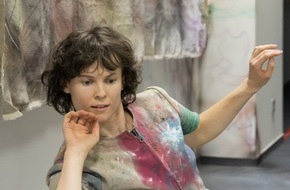 Rock Capital Group: Leerstand als Kunstlabor / Ausstellung +1 Hospitality as Artistic Practice in Mainova-Halle voller Erfolg / Rock Capital Group öffnet Objekt für künstlerische Zwischennutzung / Finissage 13. November