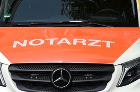 Polizei Mettmann: POL-ME: 80-jähriger Renault-Fahrer schwer verletzt - Heiligenhaus - 1804113