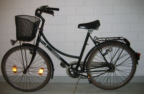 Polizeiinspektion Nienburg / Schaumburg: POL-NI: Fahrrad auf Flucht zurückgelassen - Polizei sucht Eigentümer -Bild im Download-