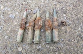 Polizeiinspektion Hameln-Pyrmont/Holzminden: POL-HOL: Polizei warnt bei Munitionsfunden: Munition nicht anfassen oder gar transportieren