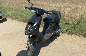 Polizeidirektion Neustadt/Weinstra&szlig;e: POL-PDNW: Rollerfahrer nach Alleinunfall verletzt