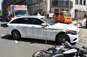 Polizei Mönchengladbach: POL-MG: Schwerer Motorradunfall im Stadtteil Wickrath