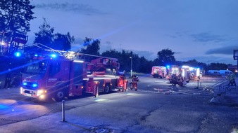 Feuerwehr Düren: FW Düren: Brand in leerstehendem Gebäude