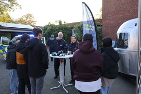 POL-RE: Kreis Recklinghausen/ Bottrop: Dialogreihe &quot;AnsprechBAR&quot; an Schulen - Positive Resonanz bestätigt Konzept