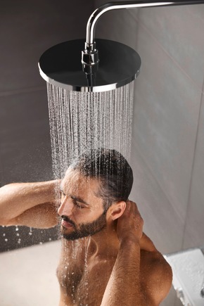 Wasser bewusst nutzen: Wie moderne Badgestaltung ein gutes Gef&uuml;hl schenkt