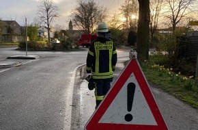 Feuerwehr Schermbeck: FW-Schermbeck: Ölspur auf der Freudenbergstraße