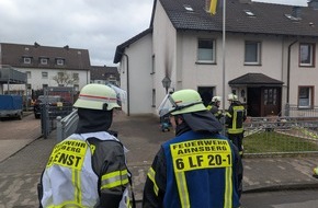 Feuerwehr der Stadt Arnsberg: FW-AR: Wohnung nach Küchenbrand nicht bewohnbar