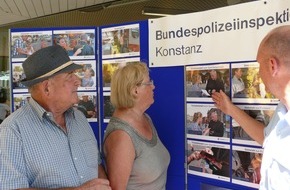Bundespolizeiinspektion Konstanz: BPOLI-KN: Sicher in die Urlaubszeit: Bundespolizei informierte auf dem Wochenmarkt in Radolfzell