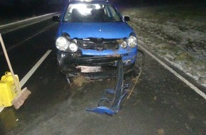 Kreispolizeibeh&ouml;rde Oberbergischer Kreis: POL-GM: Auto kommt von der Stra&szlig;e ab