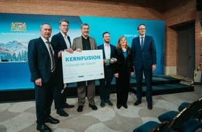 Proxima Fusion: Meilenstein f&uuml;r die Kernfusion in Europa: Proxima Fusion, Freistaat Bayern, die Max Planck Gesellschaft und RWE kooperieren, um gemeinsam das erste kommerzielle Fusionskraftwerk zu realisieren