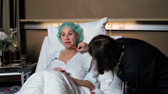 RTLZWEI: "Die Geissens - Eine schrecklich glamouröse Familie": Zum 60. Geburtstag gönnt sich Carmen ein Facelift