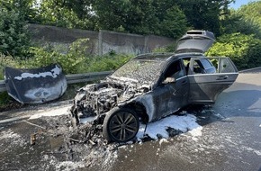 Feuerwehr Mülheim an der Ruhr: FW-MH: PKW-Brand auf der A40