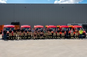 Feuerwehr Kleve: FW-KLE: Fahrsicherheitstraining für neue Mannschaftstransportfahrzeuge