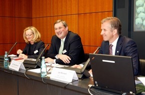 Heraeus Holding GmbH: Heraeus schließt Geschäftsjahr 2010 mit Rekordergebnis ab