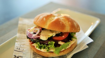 Trend Protein: &quot;Incredible Burger&quot; nun auch in Eurest-Kantinen