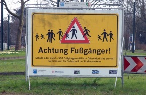 Polizei Düsseldorf: POL-D: "Achtung Fußgänger!" - Verkehrsunfall in Lierenfeld - 
Fußgänger von PKW erfasst