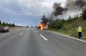 Polizeipräsidium Osthessen: POL-OH: Brennendes Fahrzeuggespann auf der Autobahn 4 - Abfahrt Friedewald