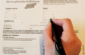 HUK-COBURG: Gut zu wissen: Tipps für den Alltag / Mit Kaufvertrag Stolpersteinen ausweichen