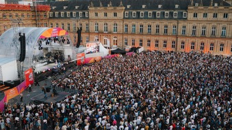 SWR - S&uuml;dwestrundfunk: Sonne pur beim SWR Sommerfestival in Stuttgart