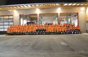 Feuerwehren des Landkreises Ravensburg: LRA-Ravensburg: Das neue gemeinsame Feuerwehrger&auml;tehaus f&uuml;r den Wangener L&ouml;schzug-Nord ist mit dem Einzug der Abteilungen Karsee und Leupolz, nun offiziell in Betrieb genommen worden.