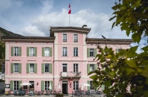 ICOMOS Suisse: ICOMOS met à l'honneur l'Engadine et le Valais: L'hôtel Piz Linard à Lavin est l'hôtel historique et l'auberge Godswärgjistubu à Albinen le restaurant historique de l'année 2018