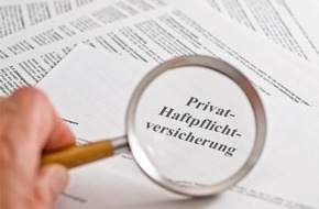 uniVersa Versicherungen: Privat-Haftpflichtversicherung: Doppelauszeichnung für den best-Tarif der uniVersa