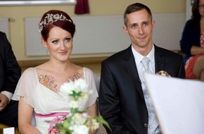 SAT.1: Vier Paare für ein Hallelu-"Ja"? TV-Beziehungsexperiment "Hochzeit auf den ersten Blick" lädt letztes Paar zum Blind-Date ins Standesamt - am Sonntag, 7. Dezember 2014, in SAT.1 (FOTO)
