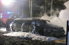 Polizeiinspektion Harburg: POL-WL: Strechtlimousine ausgebrannt