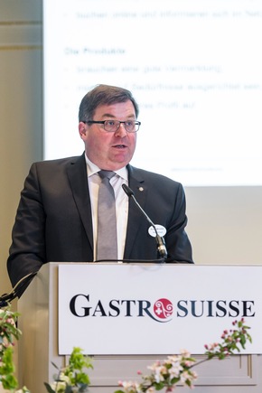 Jahresmedienkonferenz GastroSuisse: Frankenstärke und Gastronomietourismus fordern das Gastgewerbe heraus