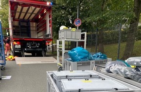 Feuerwehr Velbert: FW-Velbert: Brand in einem Firmengebäude am Rosenkamp