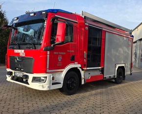 FW Celle: Neues L&ouml;schgruppenfahrzeug f&uuml;r die Ortsfeuerwehr Bostel