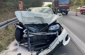 Freiwillige Feuerwehr Alpen: FW Alpen: Verkehrsunfall auf der Autobahn