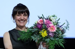 Allg&auml;u GmbH: Julia Staudinger aus Illerbeuren zur Unternehmerin des Jahres vom Landfrauenverband ausgezeichnet