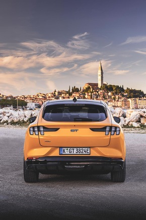 Elektrisierende Performance für Europa: Der neue Ford Mustang Mach-E GT