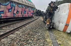 Bundespolizeiinspektion Hannover: BPOL-H: Schwerer Bahnbetriebsunfall bei Leiferde; Strecke Hannover - Berlin beidseitig gesperrt