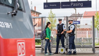 Bundespolizeidirektion München: Bundespolizeidirektion München: Anzüglichkeiten gegenüber 18-Jähriger / Mann wird nach Belästigungsvorwürfen angegriffen