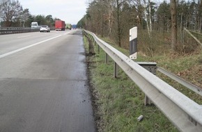 Polizeiinspektion Delmenhorst / Oldenburg - Land / Wesermarsch: POL-DEL: Autobahnpolizei Ahlhorn: Verkehrsunfallflucht auf der Autobahn 1 im Bereich der Gemeinde Wildeshausen +++ Zeugenaufruf