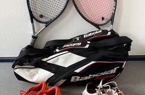 Polizei Bochum: POL-BO: Kriminalpolizei fragt: Wem geh&ouml;rt diese Tennistasche?