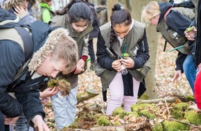 Kaufland: "Natur erleben" - Kaufland ermöglicht deutschlandweit Klassenfahrten in Naturparke
