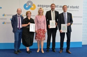 BBE Bundesnetzwerk Bürgerschaftliches Engagement: Bundesministerin Manuela Schwesig ernennt Engagement-Botschafter 2014 / Gemeinsam für Engagement und Ehrenamt werben (FOTO)