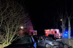 Polizei Minden-Lübbecke: POL-MI: Zwei mutmaßlich alkoholbedingte Unfälle in Petershagen