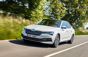 Skoda Auto Deutschland GmbH: Bestellstart für SUPERB iV: erster Plug-in-Hybrid von SKODA ab 41.590 Euro erhältlich (FOTO)