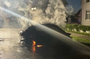 Landespolizeiinspektion Nordhausen: LPI-NDH: Fahrzeug ger&auml;t in Brand