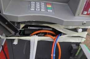Kreispolizeibehörde Viersen: POL-VIE: Tönisvorst: Geldautomatensprengung scheitert - Fotoberichterstattung-
