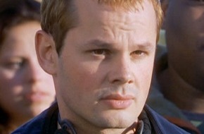 TELE 5: Dreharbeiten mit Marlon Brando:   "Der bestbezahlte Alptraum meines Lebens" Marco Hofschneider im TELE 5-Interview (mit Bild)