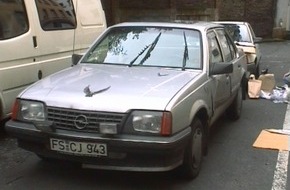 Polizeipräsidium Frankfurt am Main: POL-F: Fluchtfahrzeug von vorne: Bild zum Polizeibereicht Nr. 0980 vom 28.7.2000