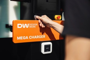 Elektro-LKW lädt erstmals mit über 1,1 Megawatt Leistung