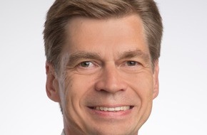 Camelot Management Consultants AG: Aenova Vorstand wechselt zu CAMELOT